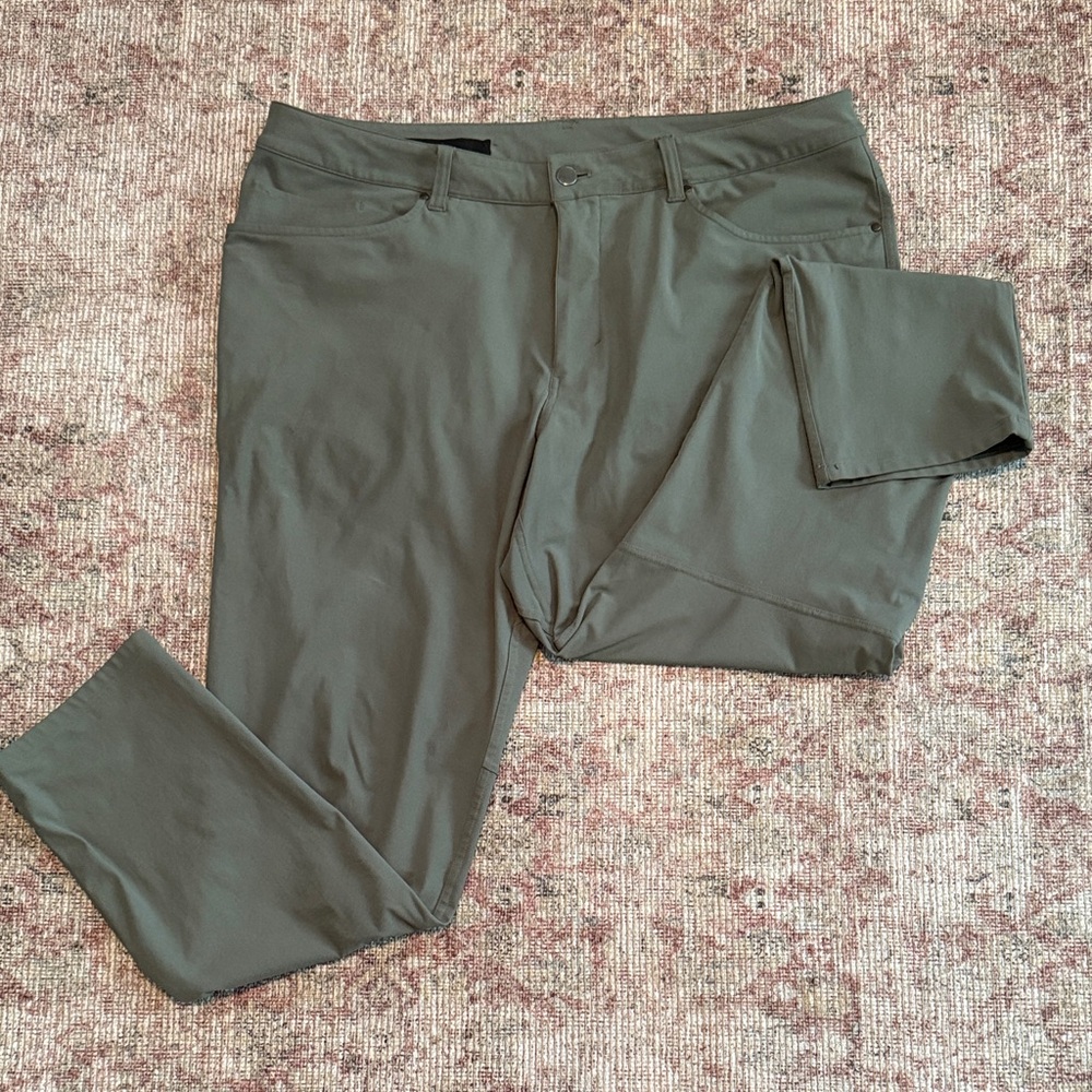 ABC Classic-Fit 5 Pocket Pant - lululemon Men's Olive Green Pants